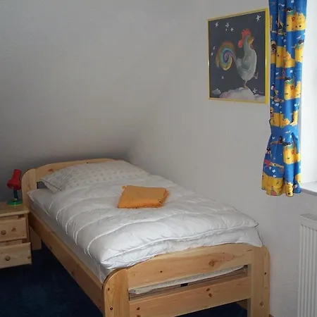In Grimersum Mit Schoener Terrasse Holiday home Krummhoern
