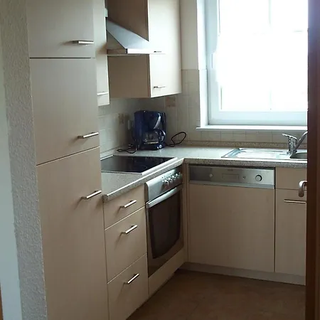 In Grimersum Mit Schoener Terrasse Krummhörn